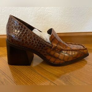Vince Camuto Brown Crocodile Pattern Loafers
